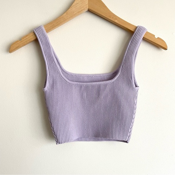 Aritzia Babaton Sculpt Knit Squareneck Cropped Tank in Pastel Lilac - Picture 3 of 8